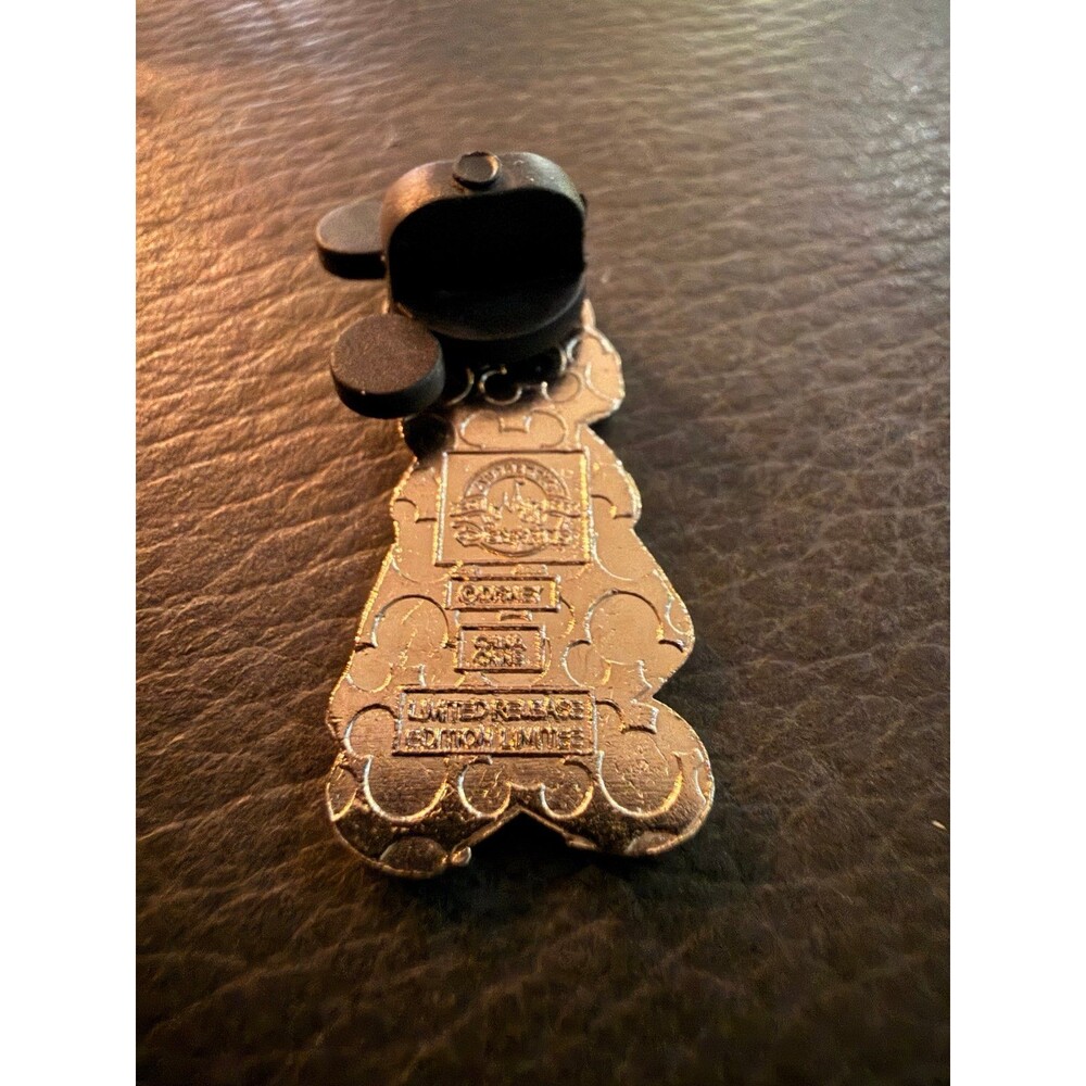 Disney Rabbits Mystery Pin Collection - Picture 2 of 2